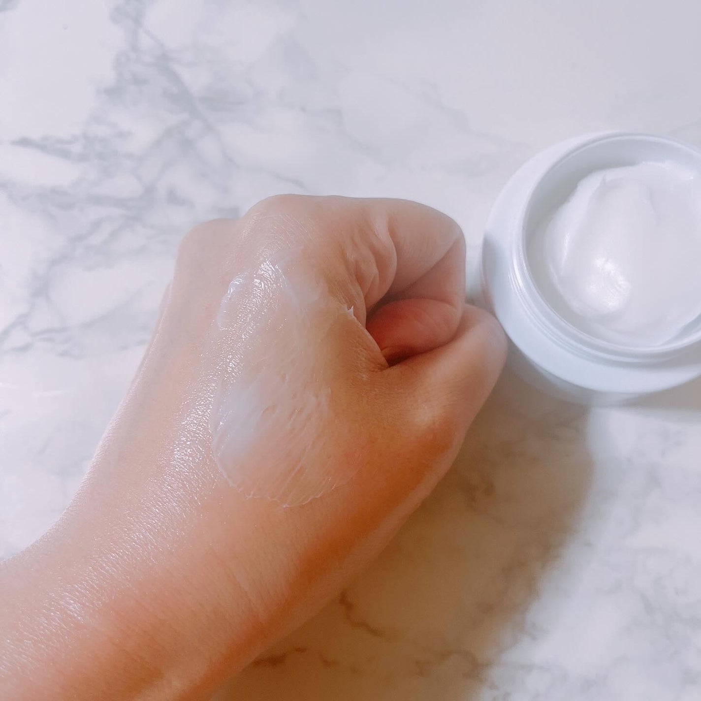 アゼフィット ピカピカクリーム/NIKI PITA/フェイスクリームを使ったクチコミ(3枚目)