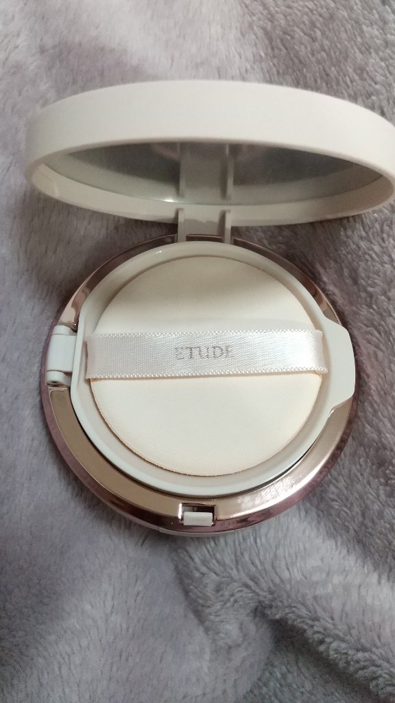 ダブルラスティング クッショングロウ/ETUDE/クッションファンデーションを使ったクチコミ（3枚目）