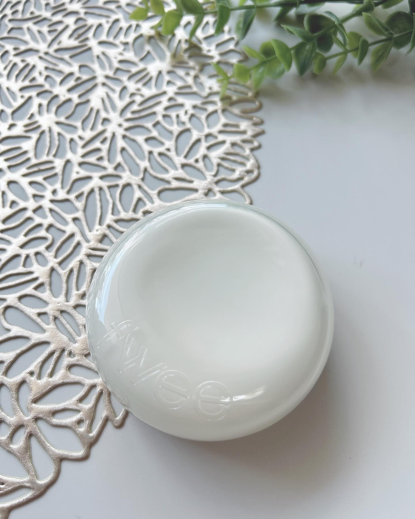 フィー クッションエッグフィットカバー/fwee/クッションファンデーションを使ったクチコミ（1枚目）