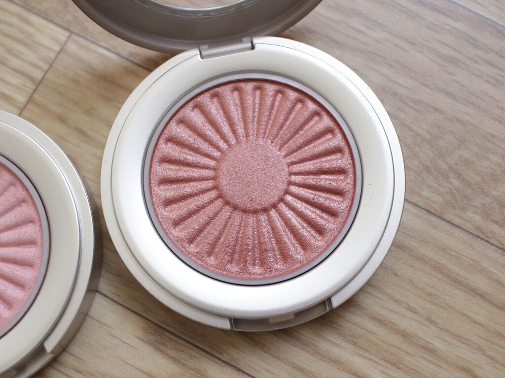 ジェン ヌード ブロンザー/bareMinerals/パウダーチークを使ったクチコミ(4枚目)