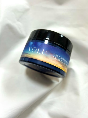 YOLU ディープナイトリペアバームヘアマスクのクチコミ「購入品メモ✍️

YOLU ディープナイトリペアバームヘアマスク

めちゃくちゃ話題になってた.....」（1枚目）