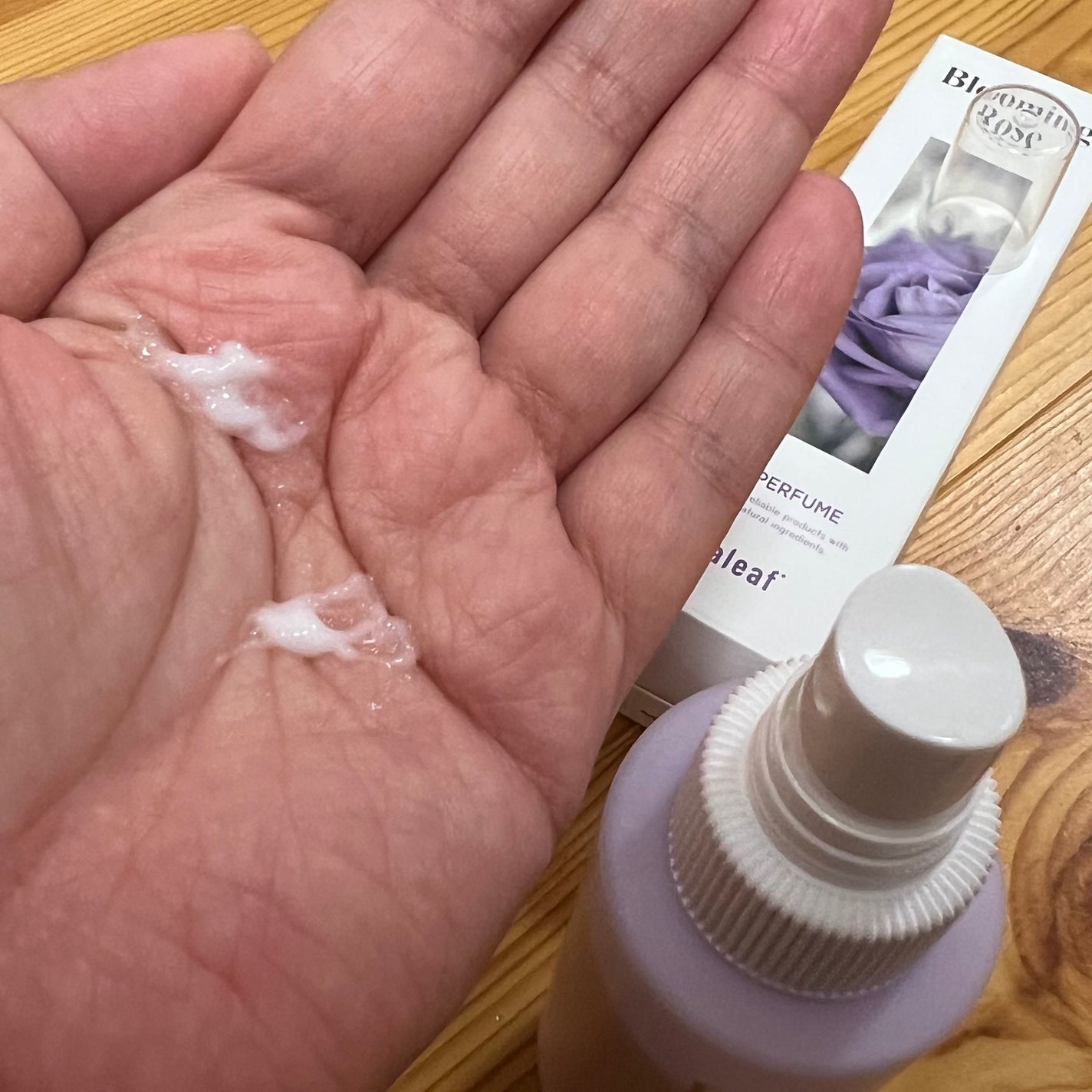 パフュームヘアパックインミスト Pink Breeze/Daleaf/アウトバストリートメントを使ったクチコミ(5枚目)