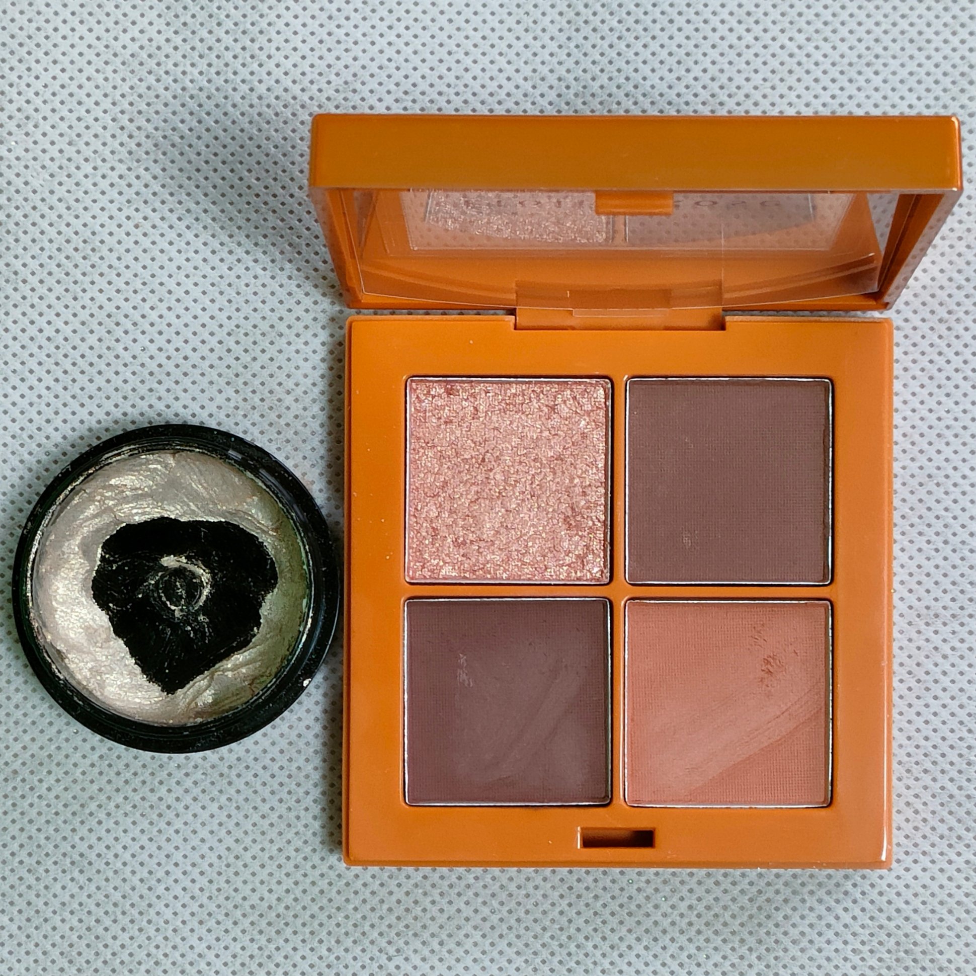 アイ グリッター/ANNA SUI/単色アイシャドウを使ったクチコミ（3枚目）