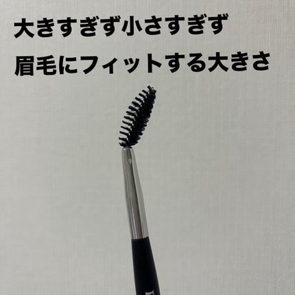 ロージーローザ ソフトカーブスクリューブラシのクチコミ「 眉メイクに必須です‼️
#ロージーローザ
#ソフトカーブスクリューブラシ
私も前はパウダ.....」(3枚目)