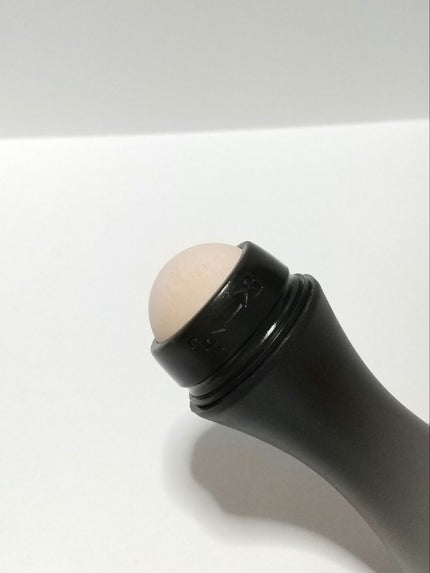 オイルアブソービング ローラー/REVLON/化粧下地を使ったクチコミ(2枚目)