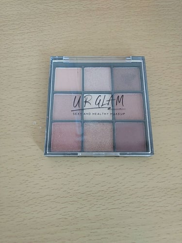 UR GLAM　BLOOMING EYE COLOR PALETTE/U R GLAM/アイシャドウパレットを使ったクチコミ（1枚目）