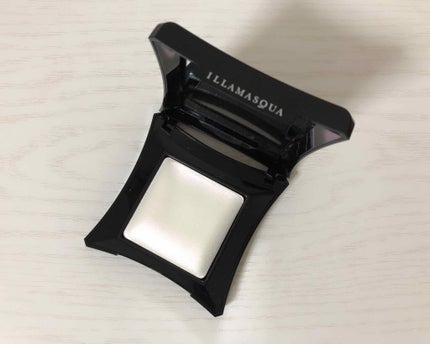 beyond powder/Illamasqua/パウダーハイライトを使ったクチコミ(1枚目)