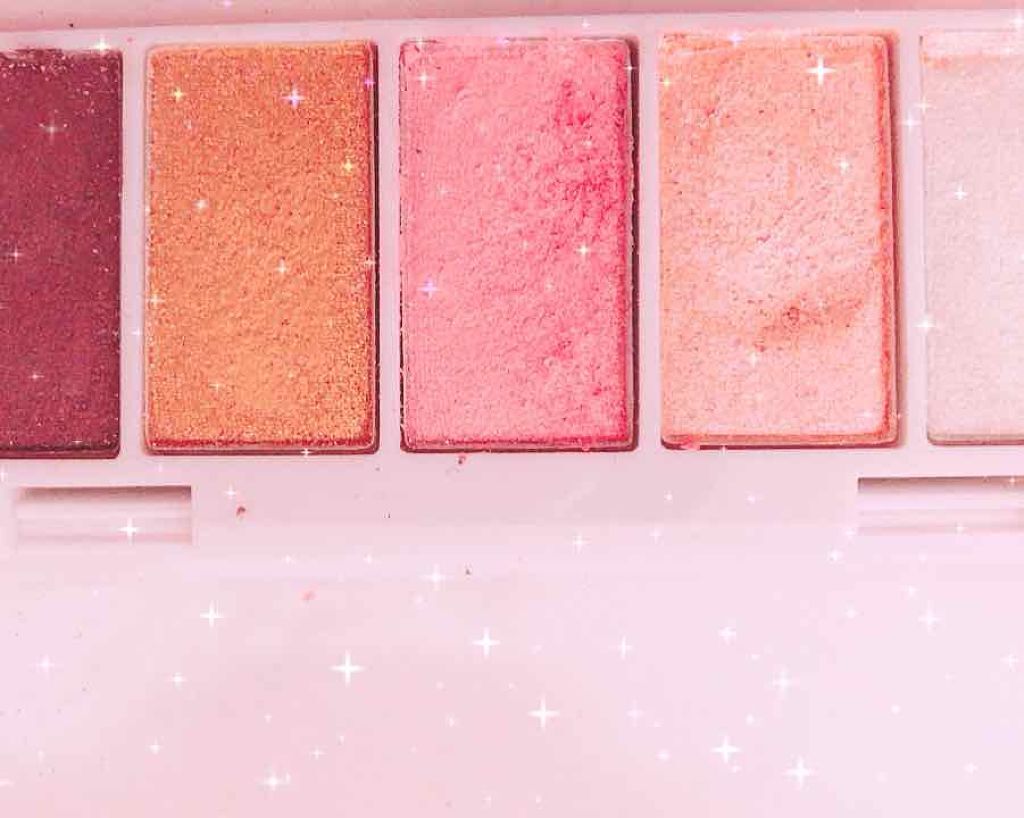 エルファー グリッターアイシャドウ/DAISO/アイシャドウパレットを使ったクチコミ（2枚目）