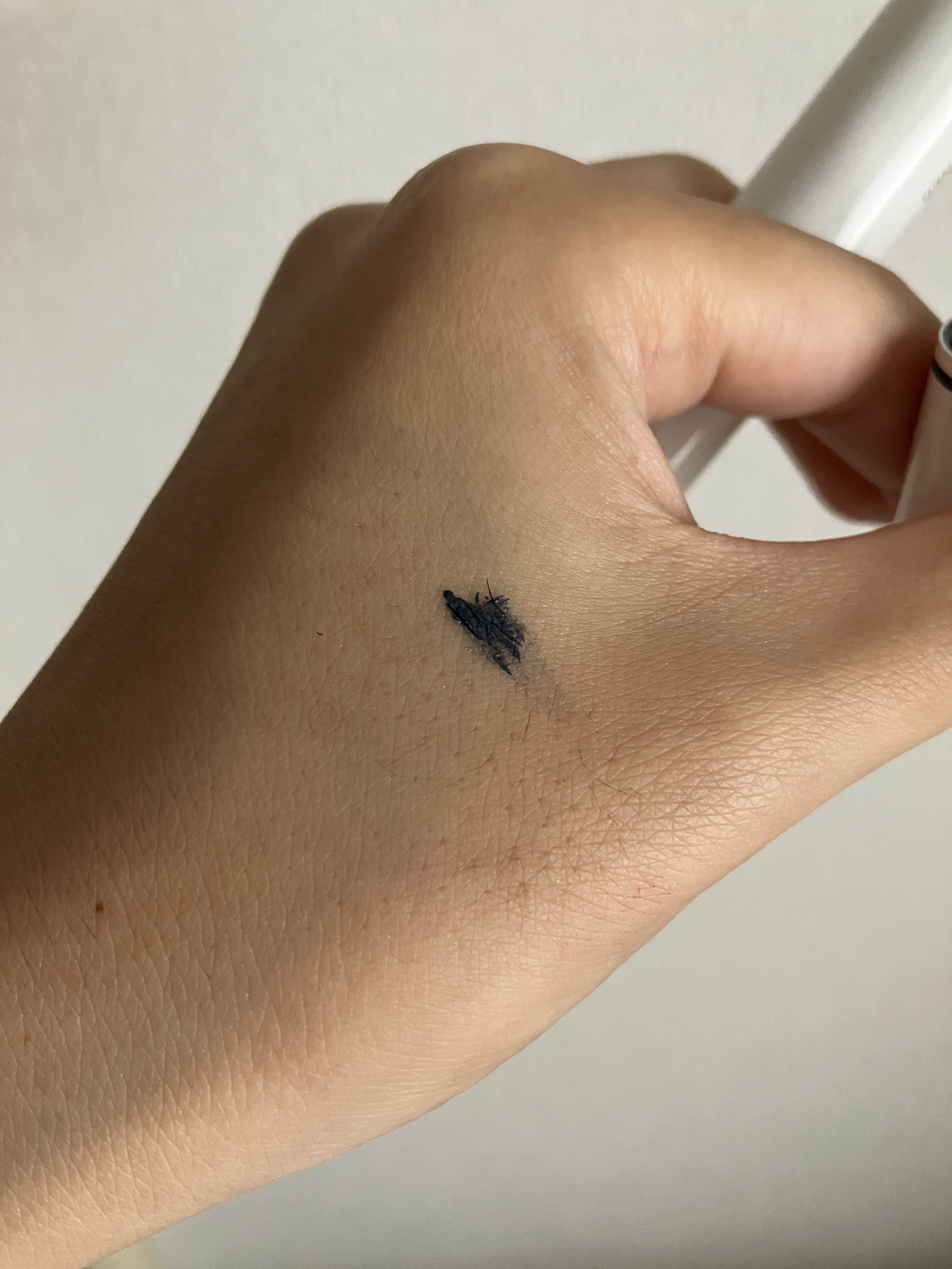 ニューアンビエンスカラーマスカラ G003アンディファインド/hince/マスカラを使ったクチコミ（3枚目）