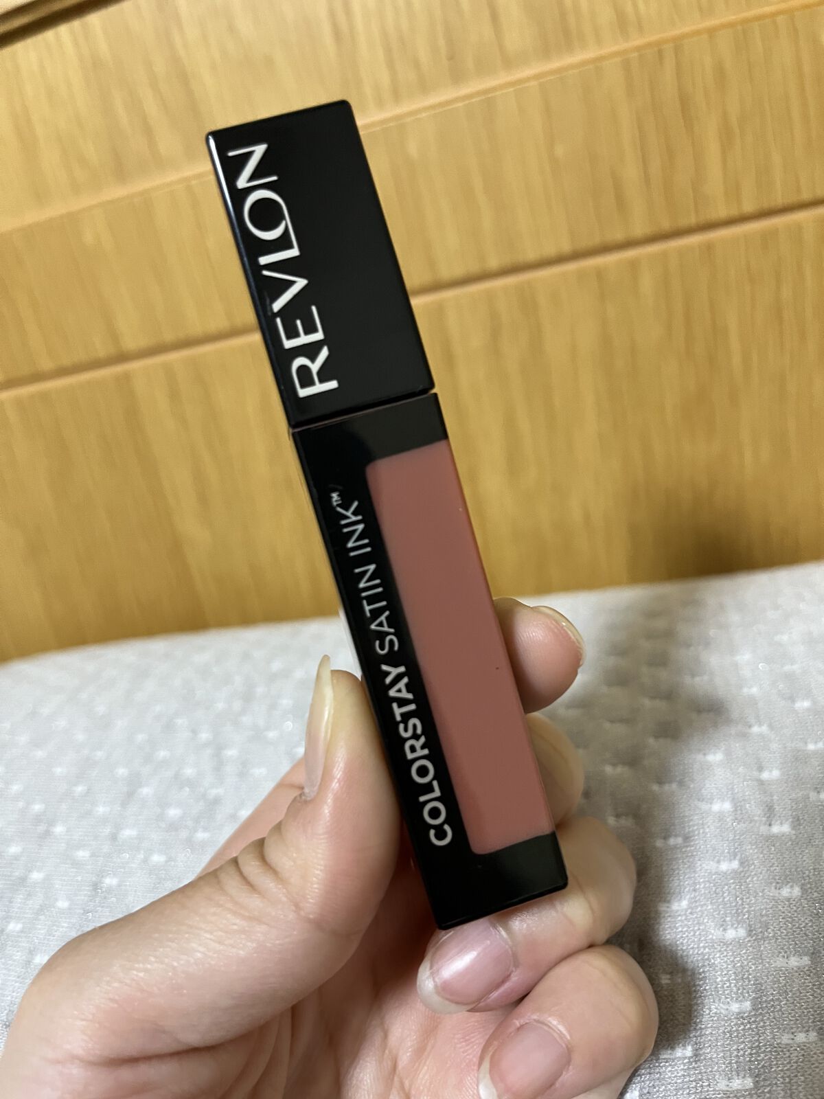 カラーステイ サテン インク 006 アイズ オン ユー/REVLON/口紅を使ったクチコミ（1枚目）