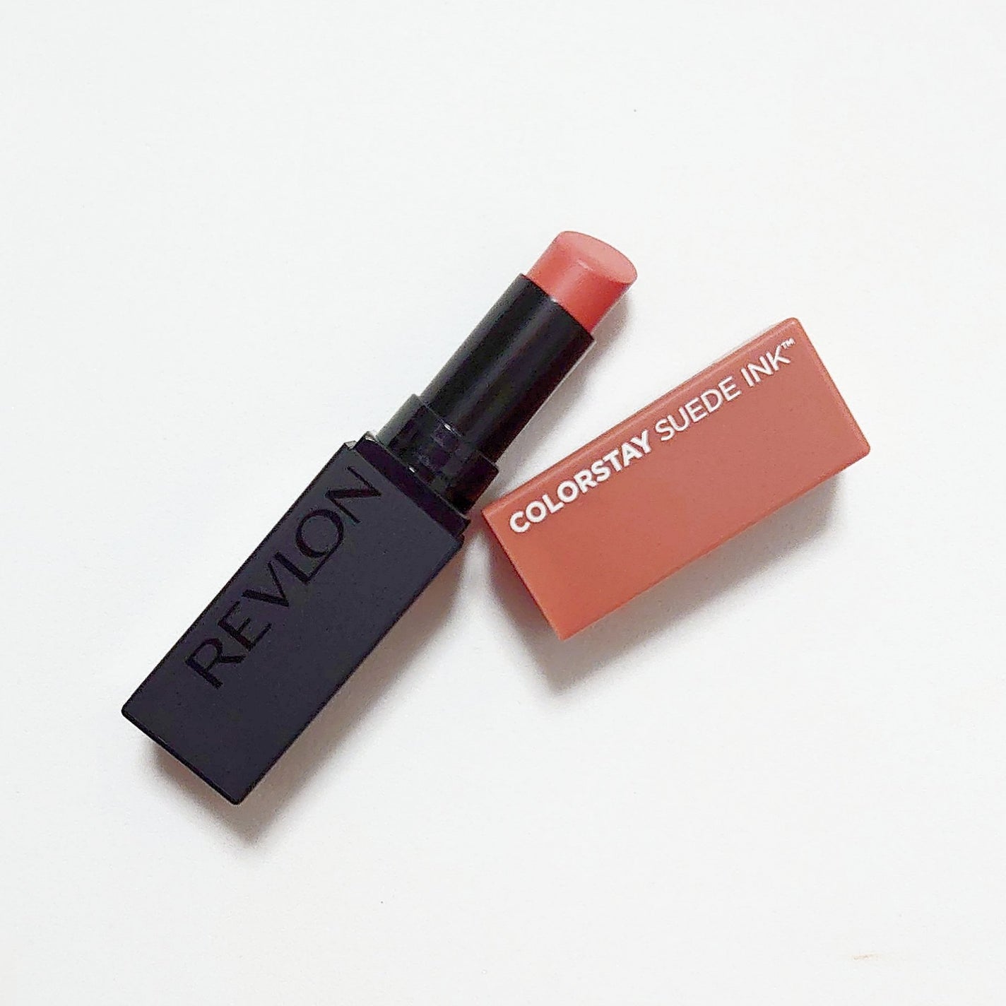 レブロン カラーステイ スウェード インク リップスティック/REVLON/口紅を使ったクチコミ(2枚目)