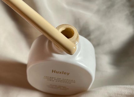 モイストファンデーション ; オウンアティテュード/Huxley/リキッドファンデーションを使ったクチコミ(3枚目)