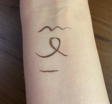 シルキーリキッドアイライナーWP/D-UP/リキッドアイライナーを使ったクチコミ(2枚目)