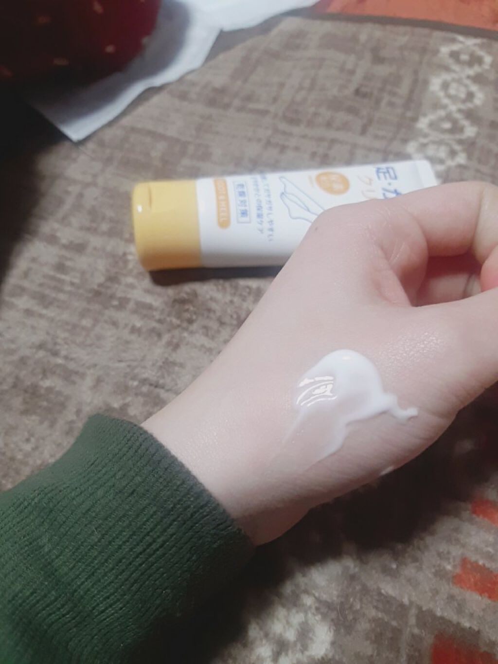 足·かかとクリーム/DAISO/レッグ・フットケアを使ったクチコミ(5枚目)