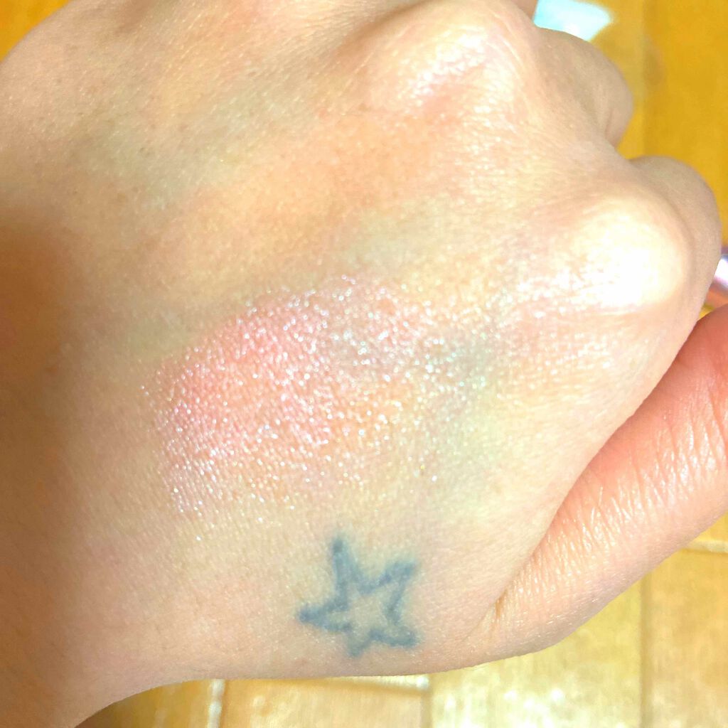 シャイニーグロウアイズD/DAISO/ジェル・クリームアイシャドウを使ったクチコミ(1枚目)