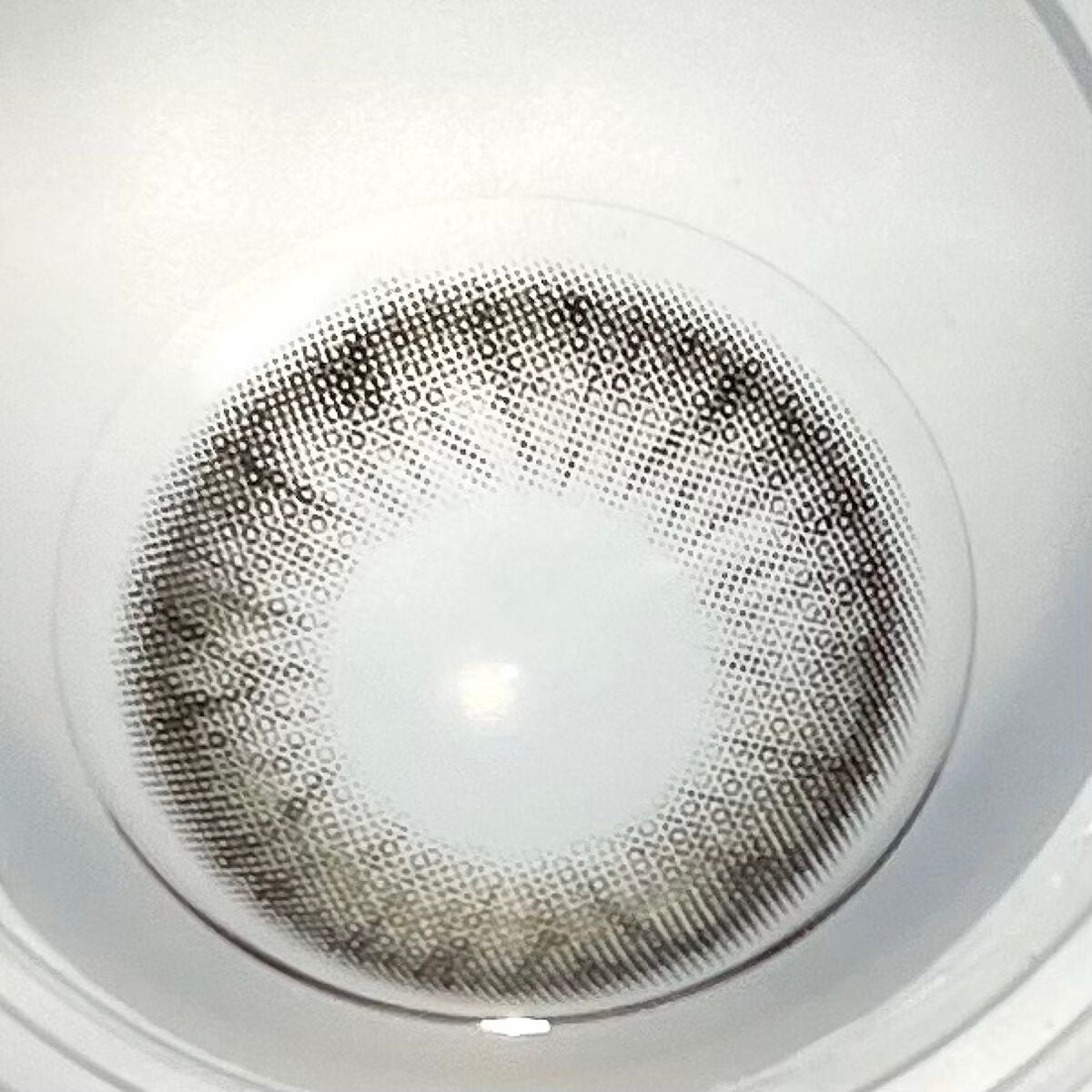 One & Only Kristin/Hapa kristin/カラーコンタクトレンズを使ったクチコミ(4枚目)