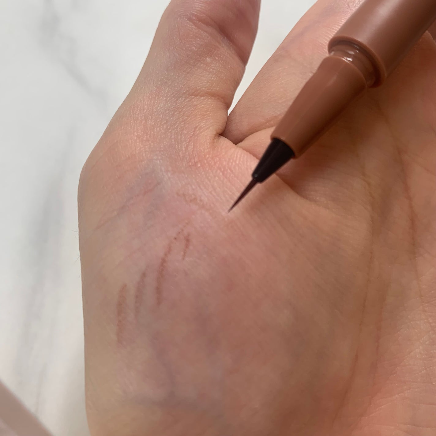 エテュセ アイエディション(スキニーブロウライナー)/ettusais/リキッドアイブロウを使ったクチコミ(2枚目)