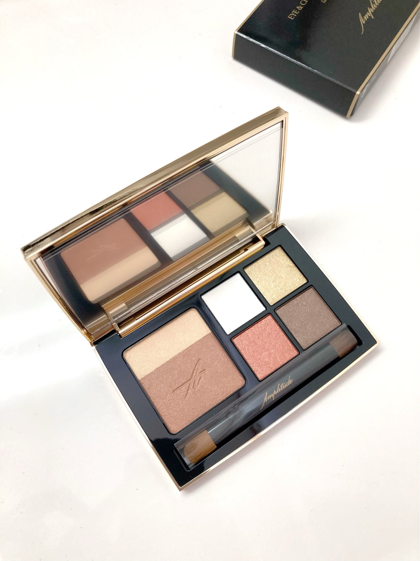 コンスピキュアス アイズ/Amplitude/アイシャドウパレットを使ったクチコミ(8枚目)