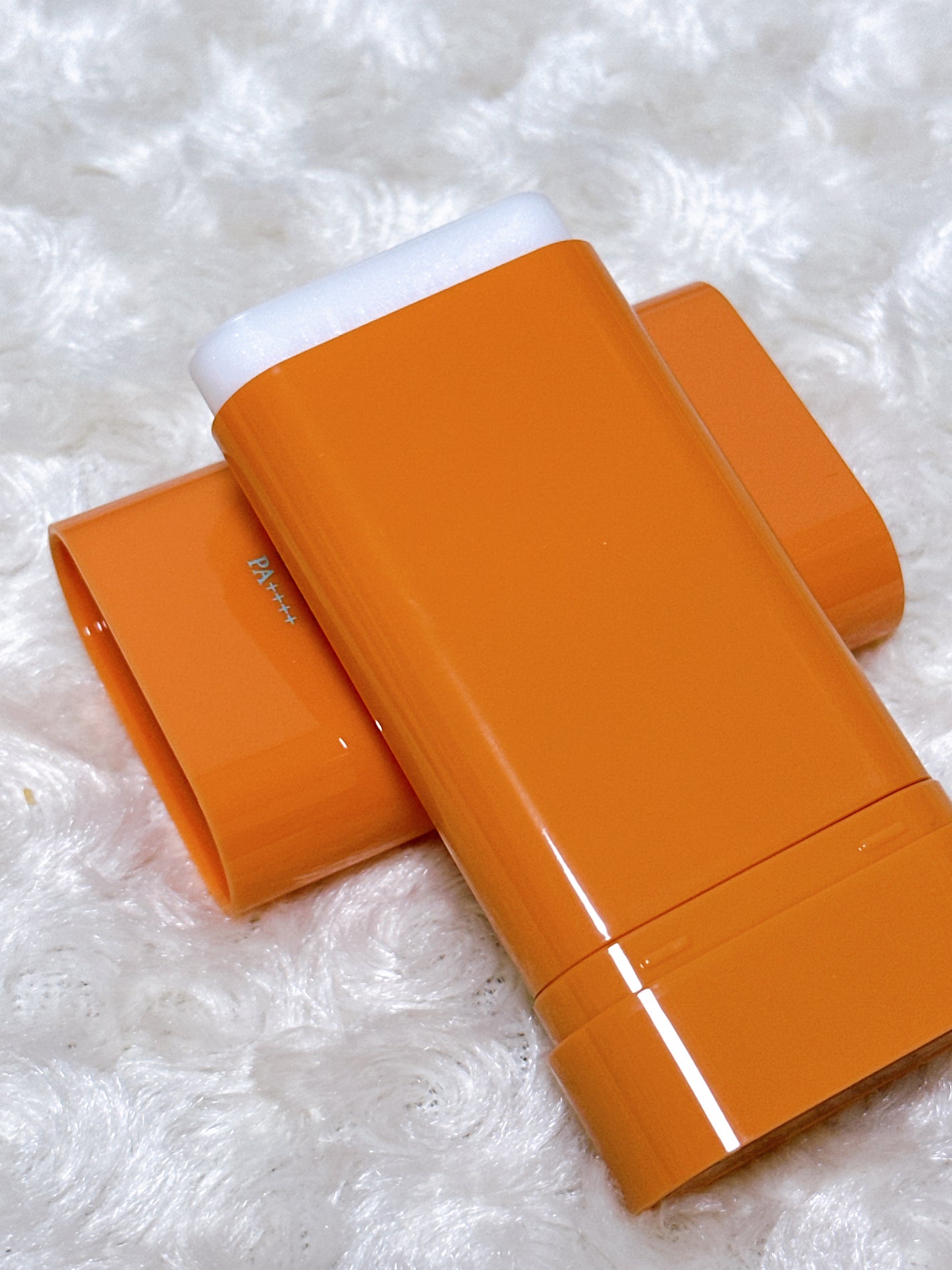 ボディ プライマー スティック UV/PAUL & JOE BEAUTE/日焼け止めスティックを使ったクチコミ(2枚目)