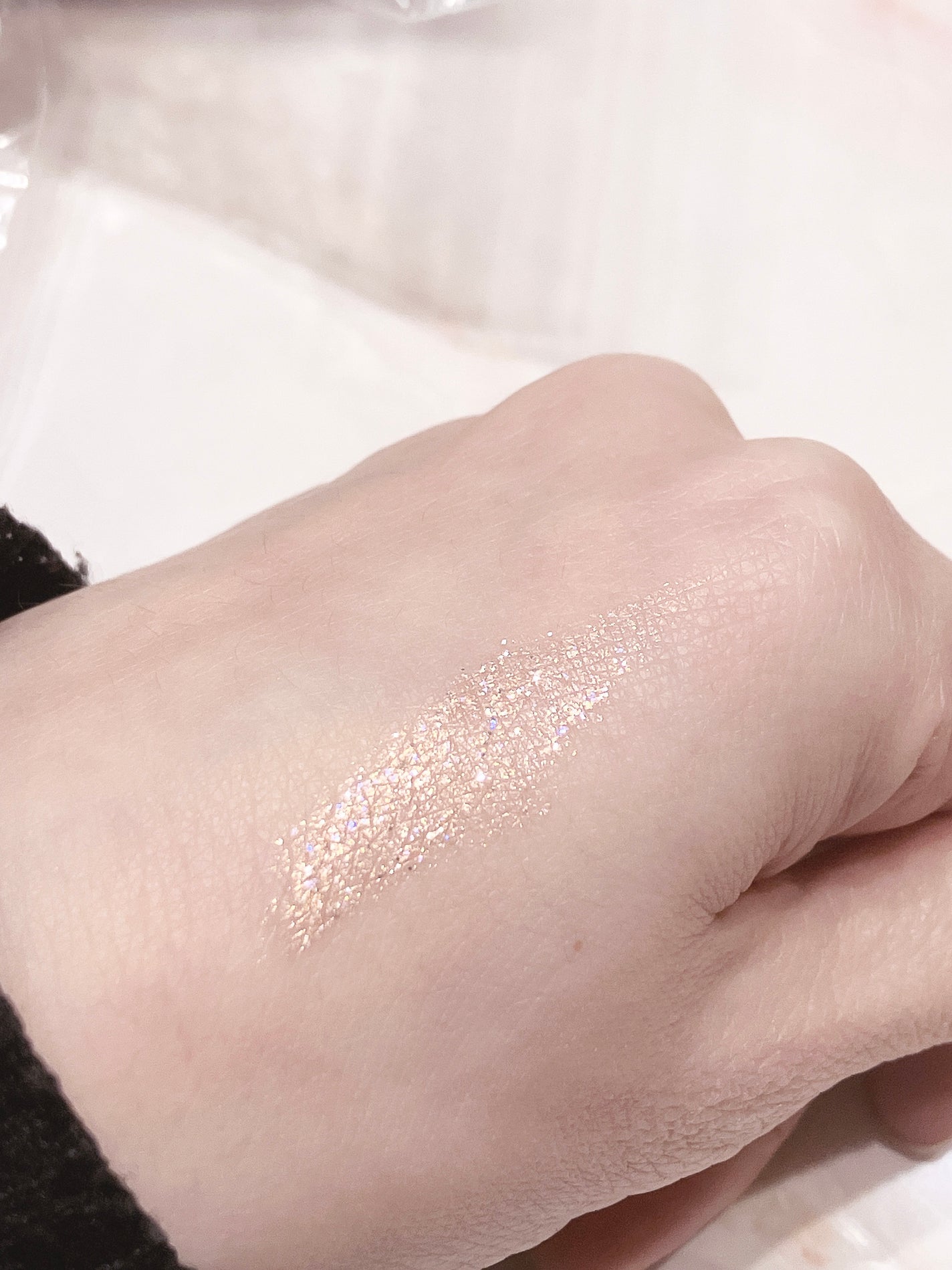 フーミー キララメライナー/WHOMEE/リキッドアイシャドウを使ったクチコミ(2枚目)