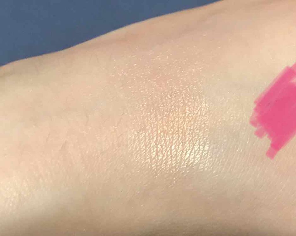 シャドーカスタマイズ/MAJOLICA MAJORCA/単色アイシャドウを使ったクチコミ(2枚目)