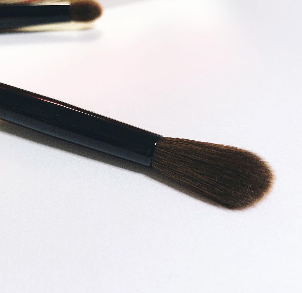 アイスマッジ ブラシ/BOBBI BROWN/メイクブラシを使ったクチコミ(3枚目)