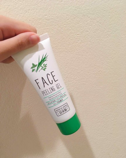フェイスピーリングジェル ハーブ/DAISO/ピーリングを使ったクチコミ(1枚目)