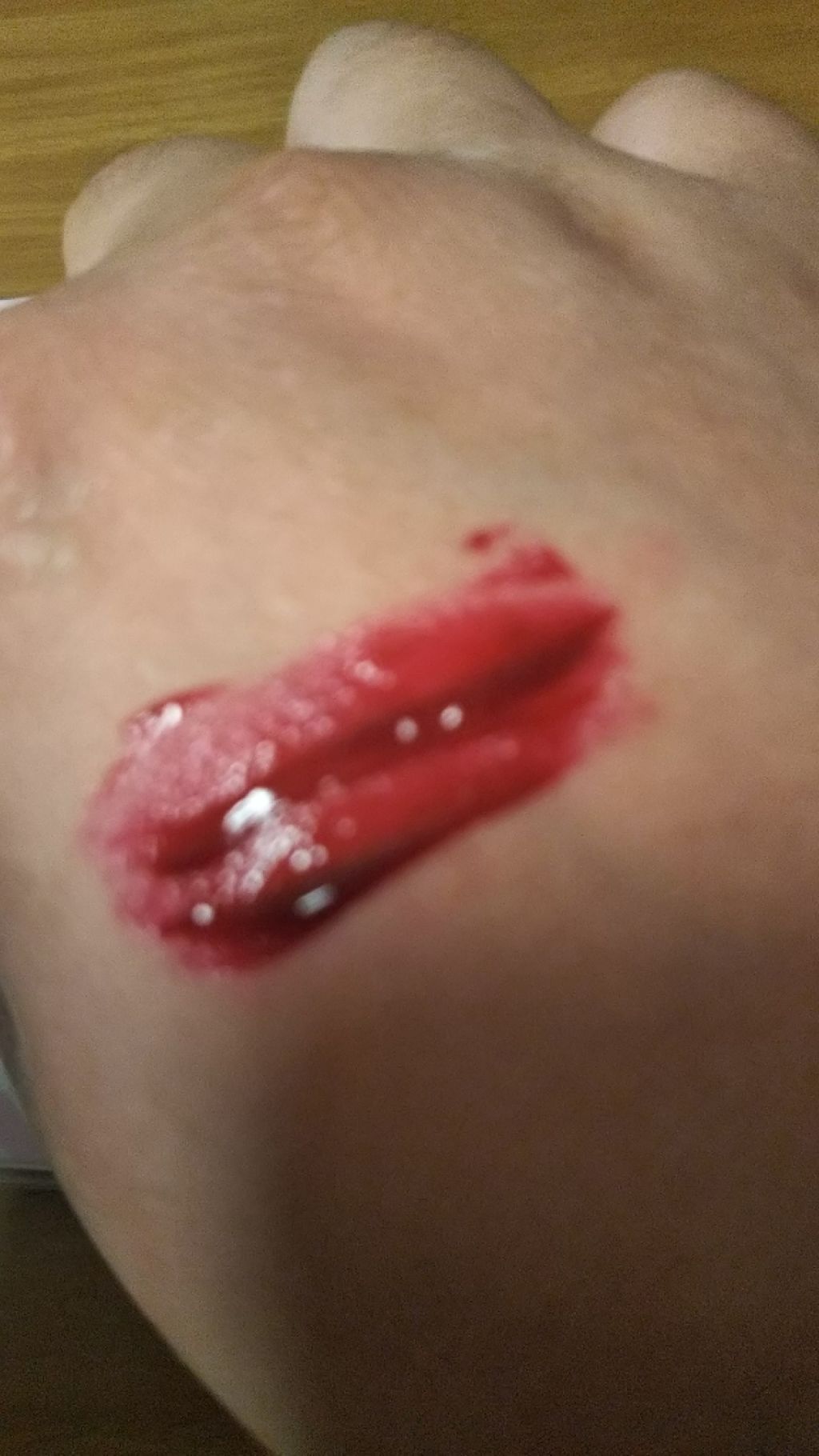 ハートウィンドウリップティントオイルタイプ/VAVI MELLO/リップグロスを使ったクチコミ(2枚目)