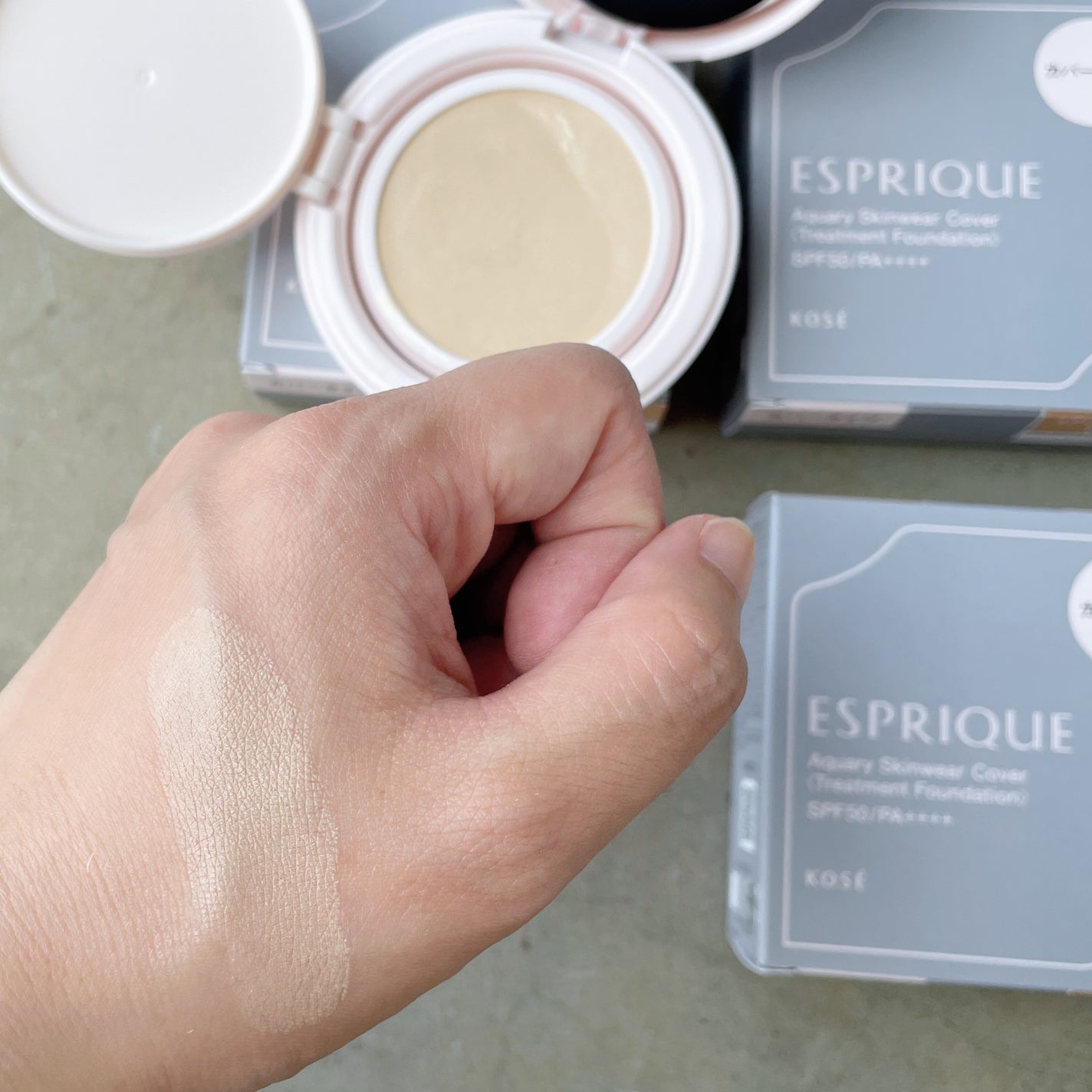 アクアリー スキンウェア カバー/ESPRIQUE/クッションファンデーションを使ったクチコミ(4枚目)