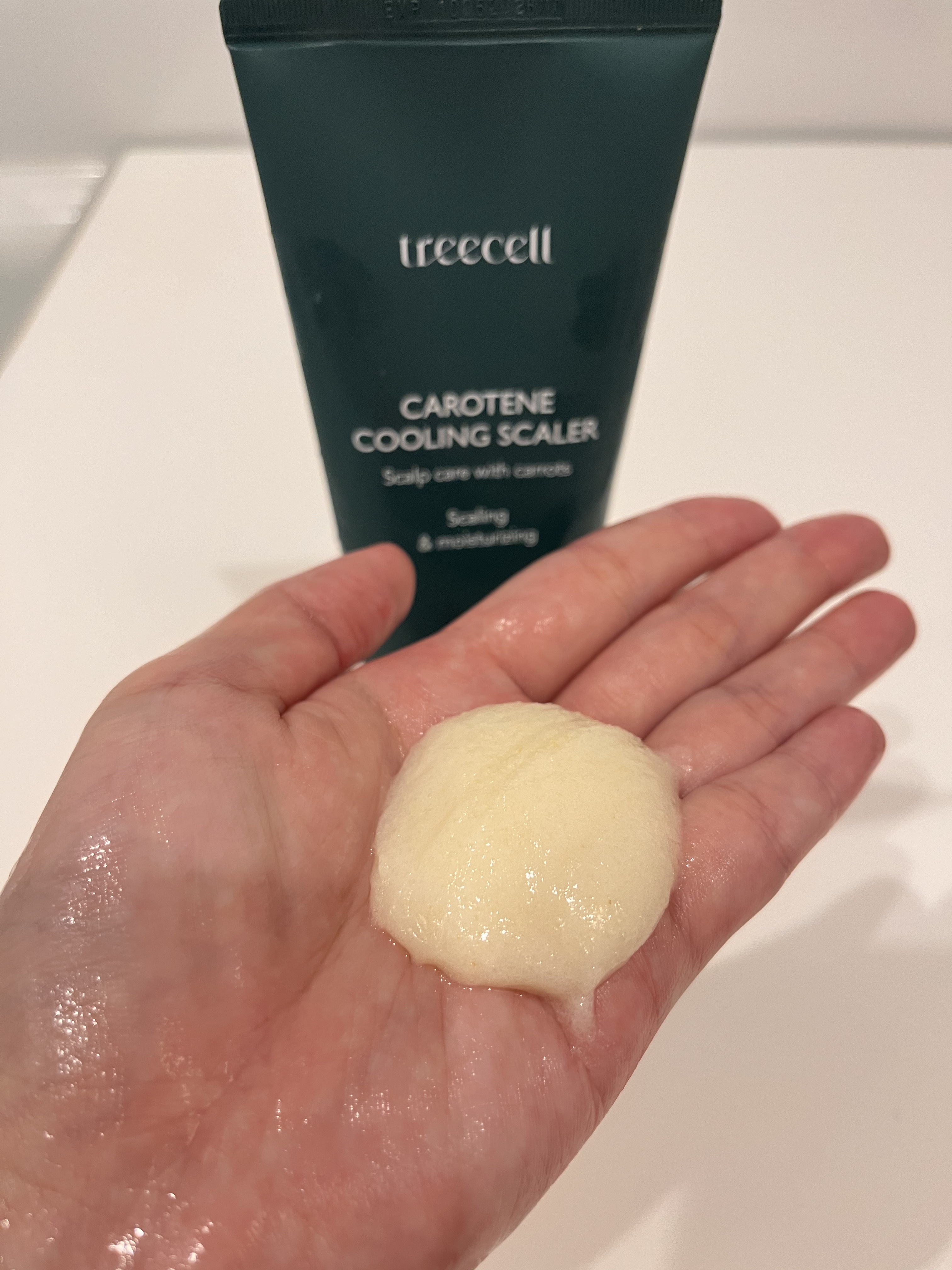 カロテンクーリングスケーラー/treecell/頭皮クレンジングを使ったクチコミ（3枚目）