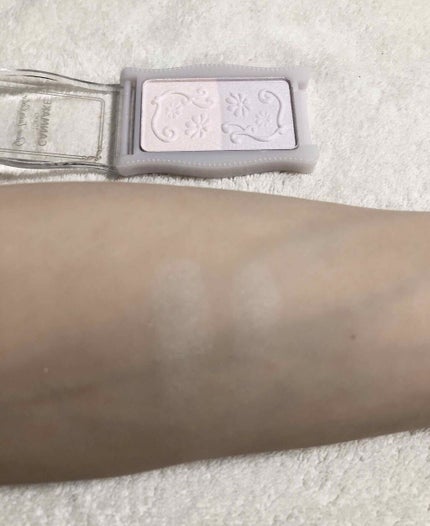 パールグロウハイライト/CEZANNE/パウダーハイライトを使ったクチコミ(3枚目)