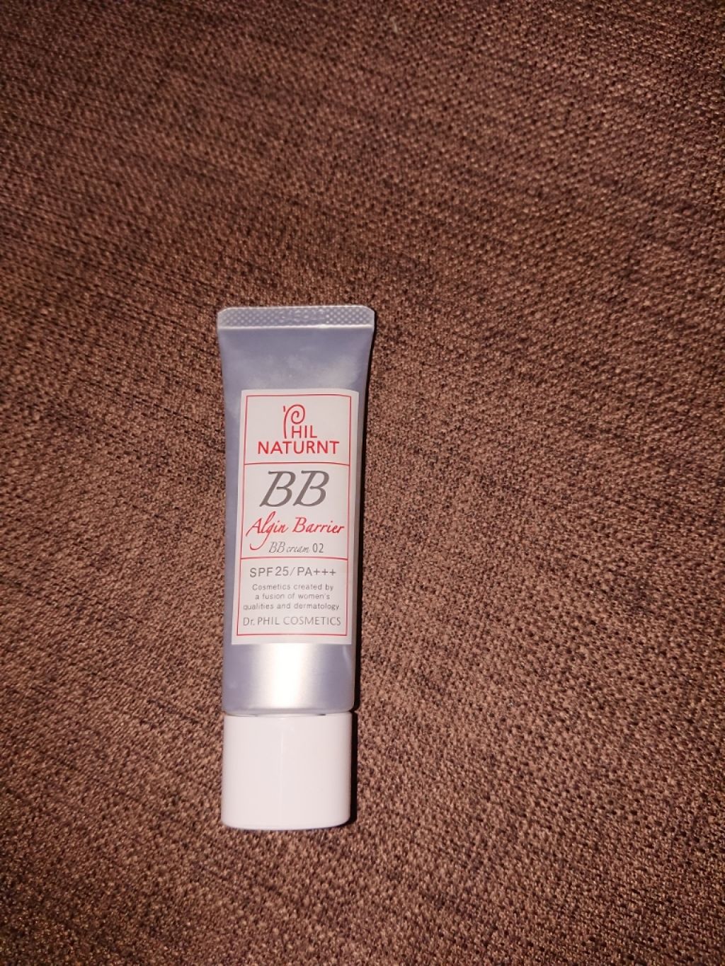 shiny_perfume_uhog on LIPS 「ソバカスや色ムラがきれいに隠せるのに厚塗り感はないです。素肌っ..」(2枚目)