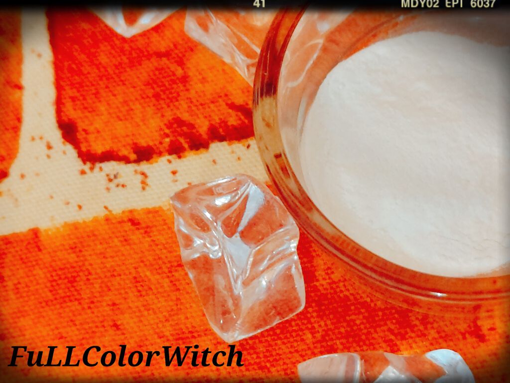 フィニッシングパウダー/チャコット・コスメティクス/ルースパウダーを使ったクチコミ（2枚目）