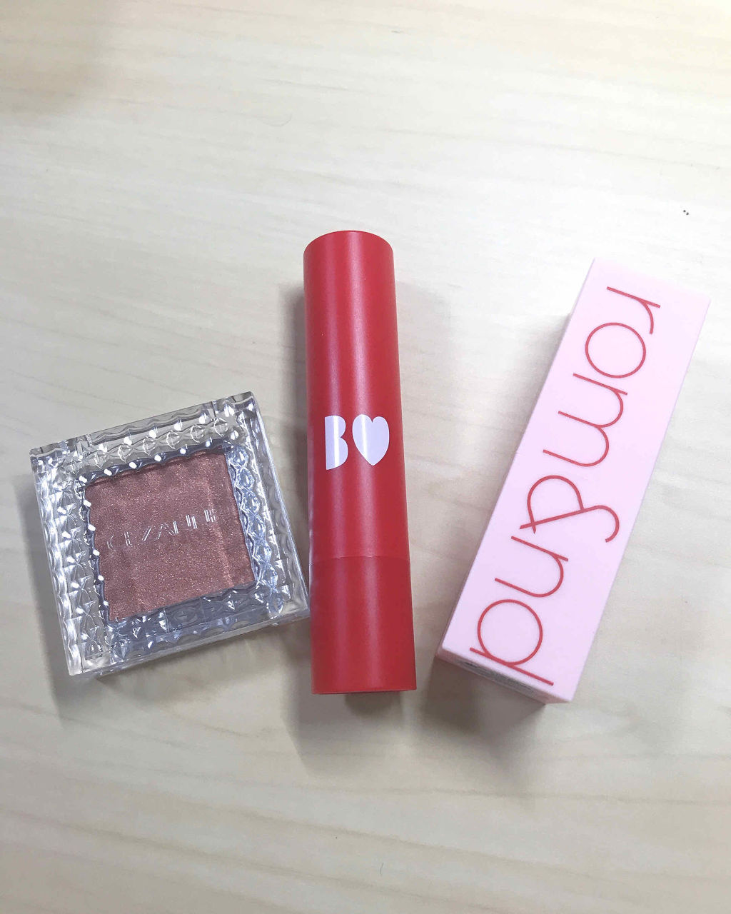 シングルカラーアイシャドウ/CEZANNE/単色アイシャドウを使ったクチコミ（1枚目）