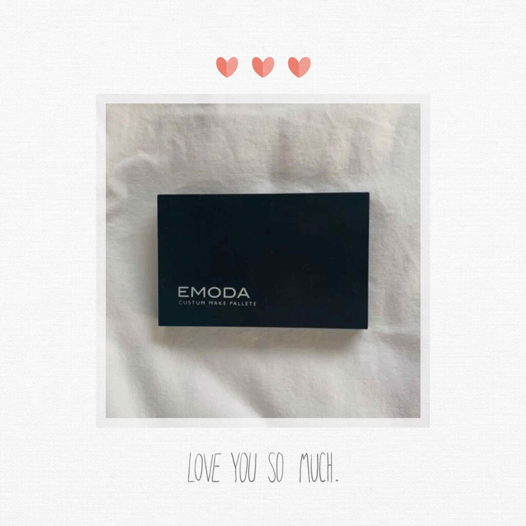 ✽.｡.:*・ﾟ ✽.｡.:*・ﾟ ✽.｡.:*・ﾟ ✽.｡.:*・ﾟ ✽.｡.:*・ﾟ 

EMODAのアイシャドウ

小さくて持ち運びに便利なのに、6色もはいっててこれひとつあれば外ででも目元のメイク8割は完成する！
出かける時とか荷物