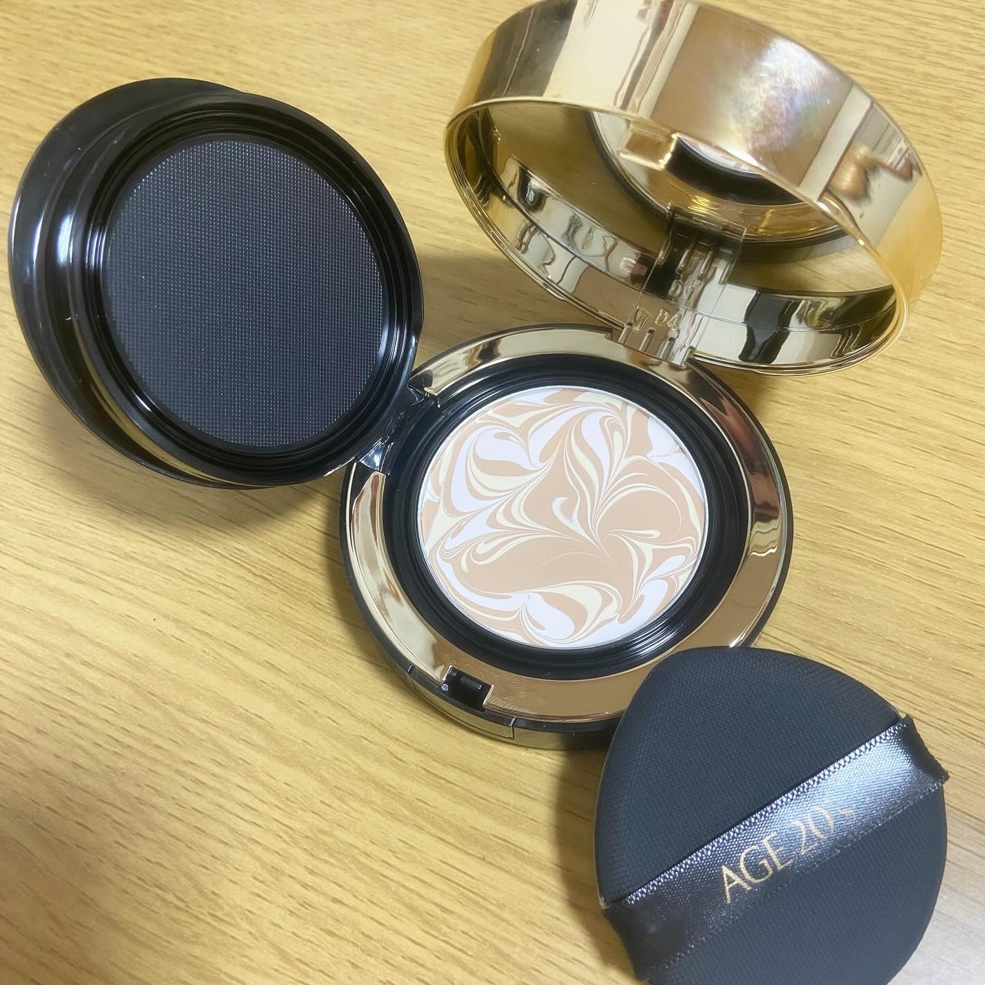 SIGNATURE ESSENCE COVER PACT /AGE20’s/クリーム・エマルジョンファンデーションを使ったクチコミ(2枚目)