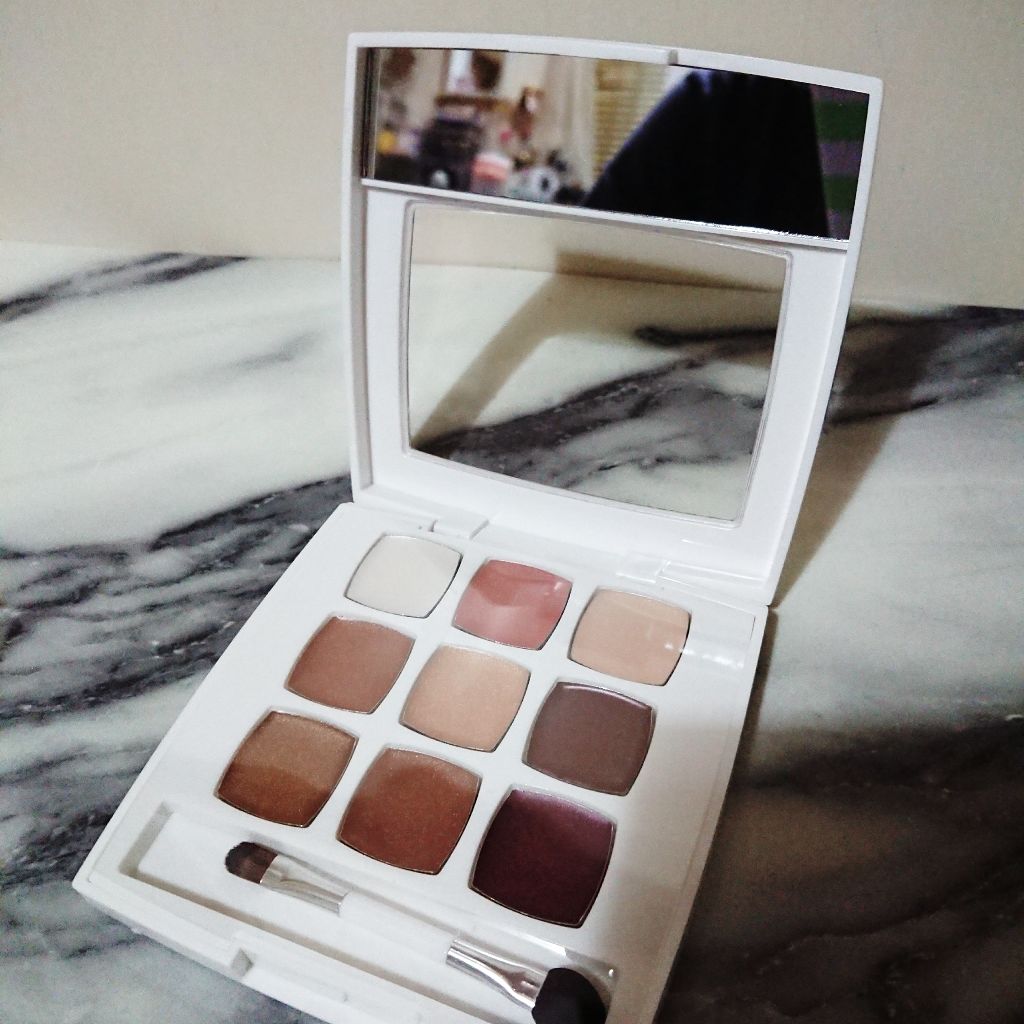 9colors グロスアイシャドウパレット/ディアローラ/ジェル・クリームアイシャドウを使ったクチコミ（2枚目）