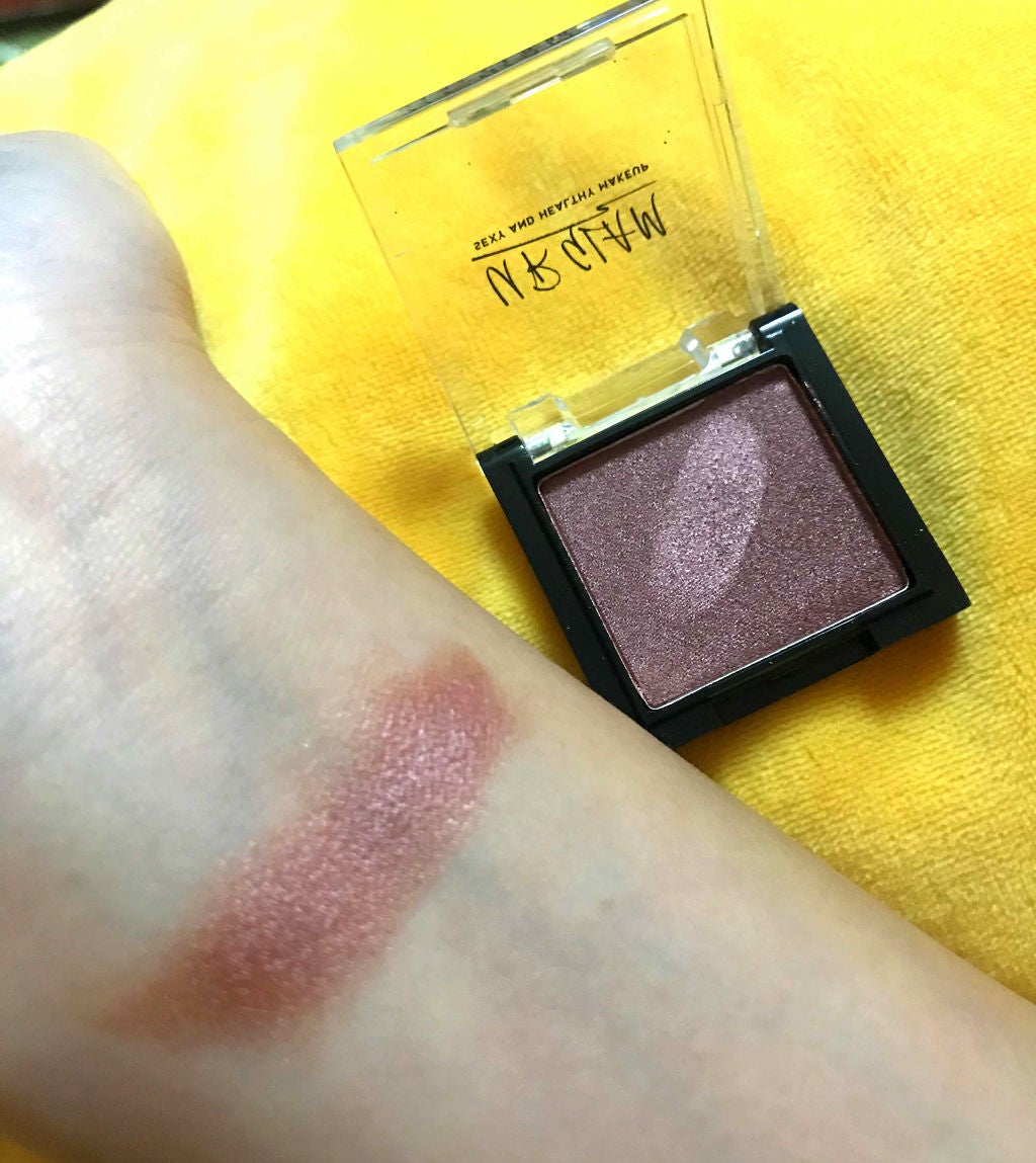 UR GLAM POWDER EYESHADOW/U R GLAM/単色アイシャドウを使ったクチコミ(2枚目)