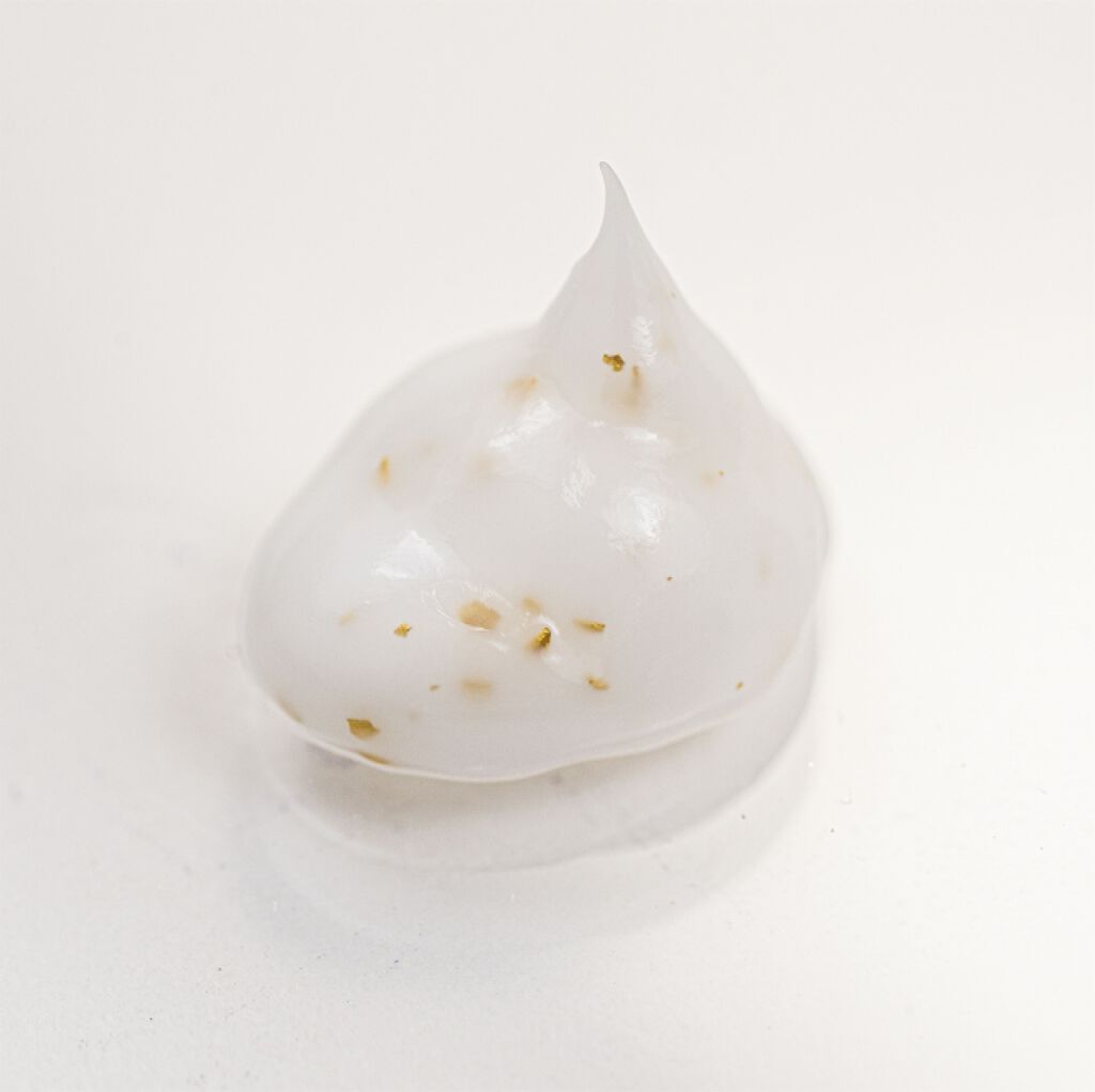 ゴールドハンドクリーム さくら 箔座