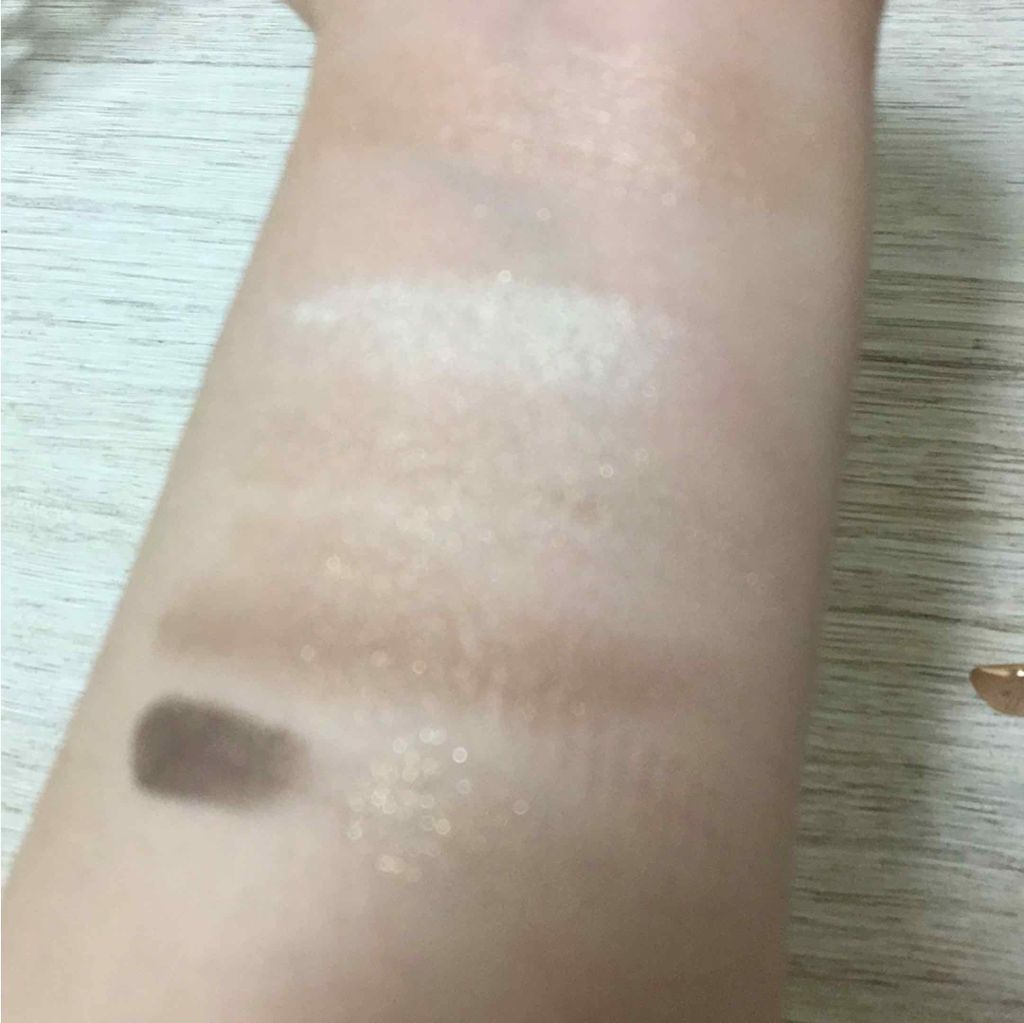 ハイライター/キャンメイク/パウダーハイライトを使ったクチコミ（3枚目）