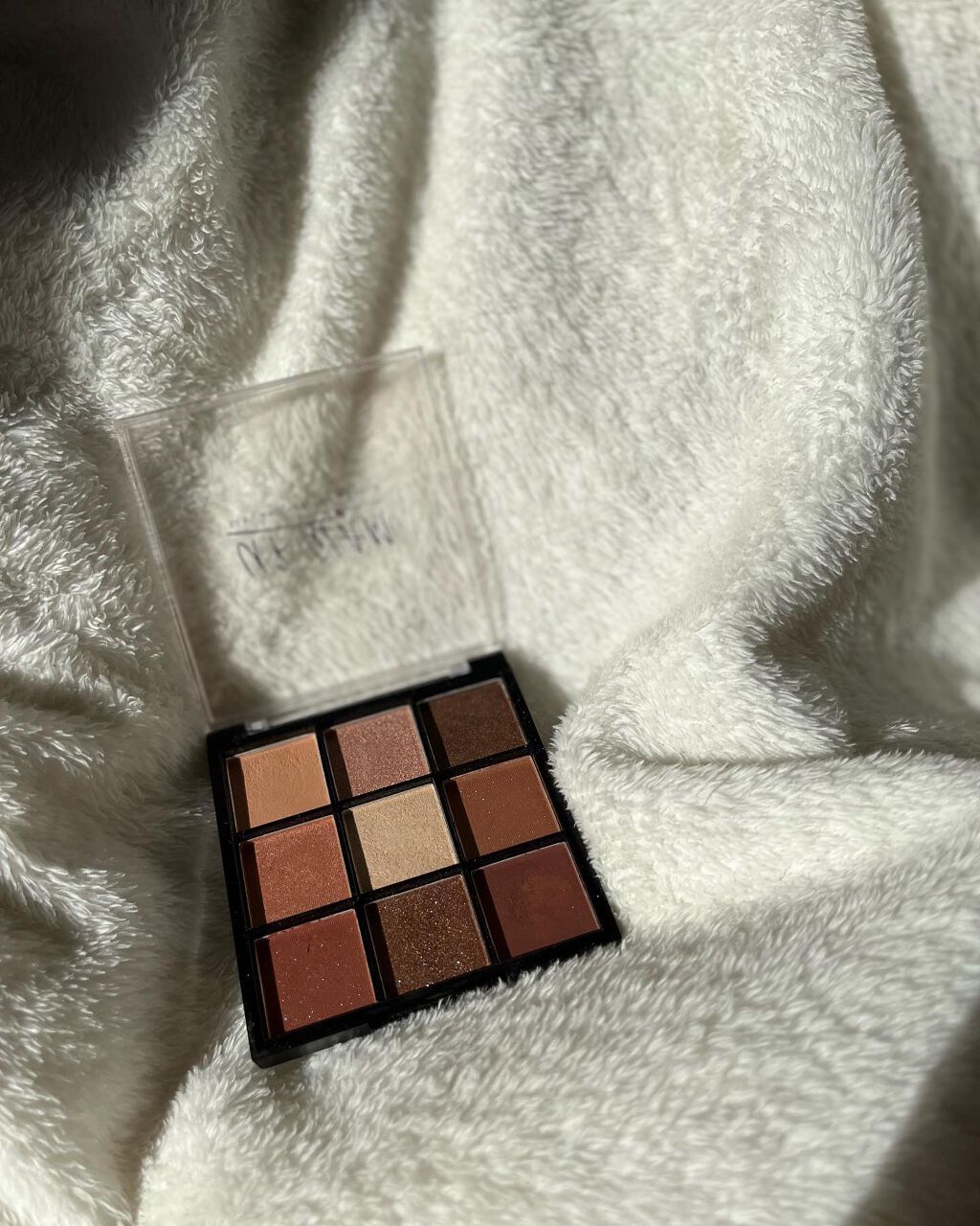 UR GLAM　BLOOMING EYE COLOR PALETTE/U R GLAM/アイシャドウパレットを使ったクチコミ（1枚目）