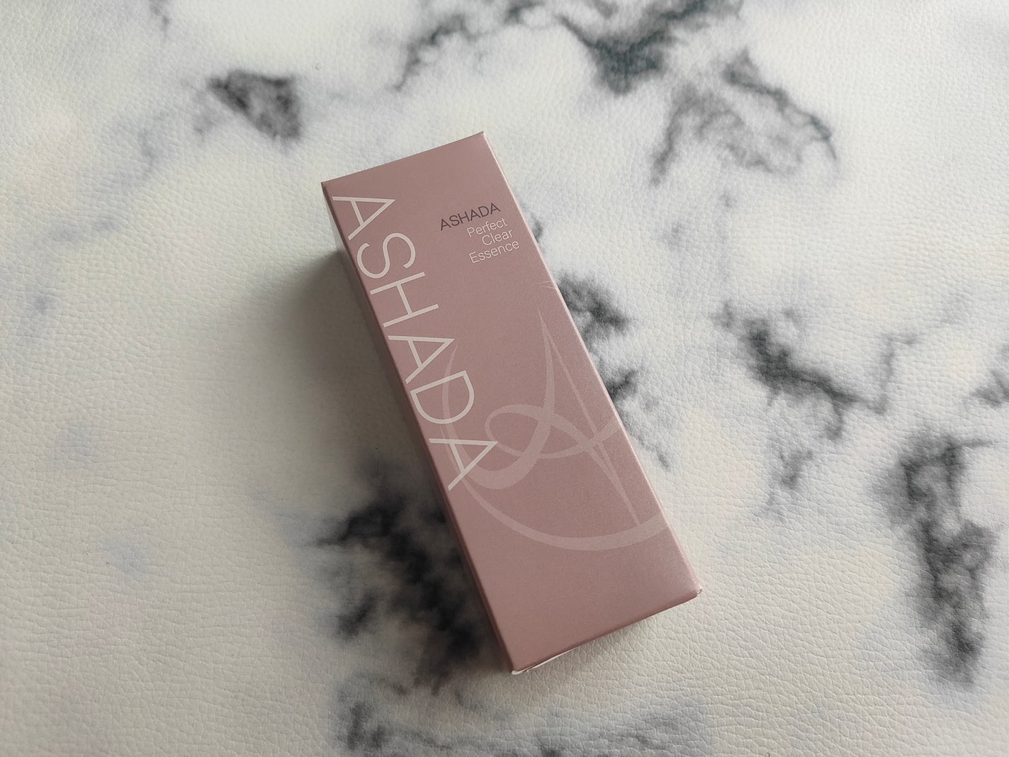 アスハダ-ASHADA-美容液(パーフェクトクリアエッセンス) /アスハダ/美容液を使ったクチコミ(1枚目)