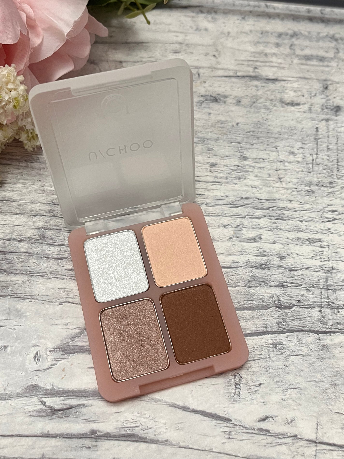 グラム アイ シャドウ/U/CHOO/アイシャドウパレットを使ったクチコミ(3枚目)