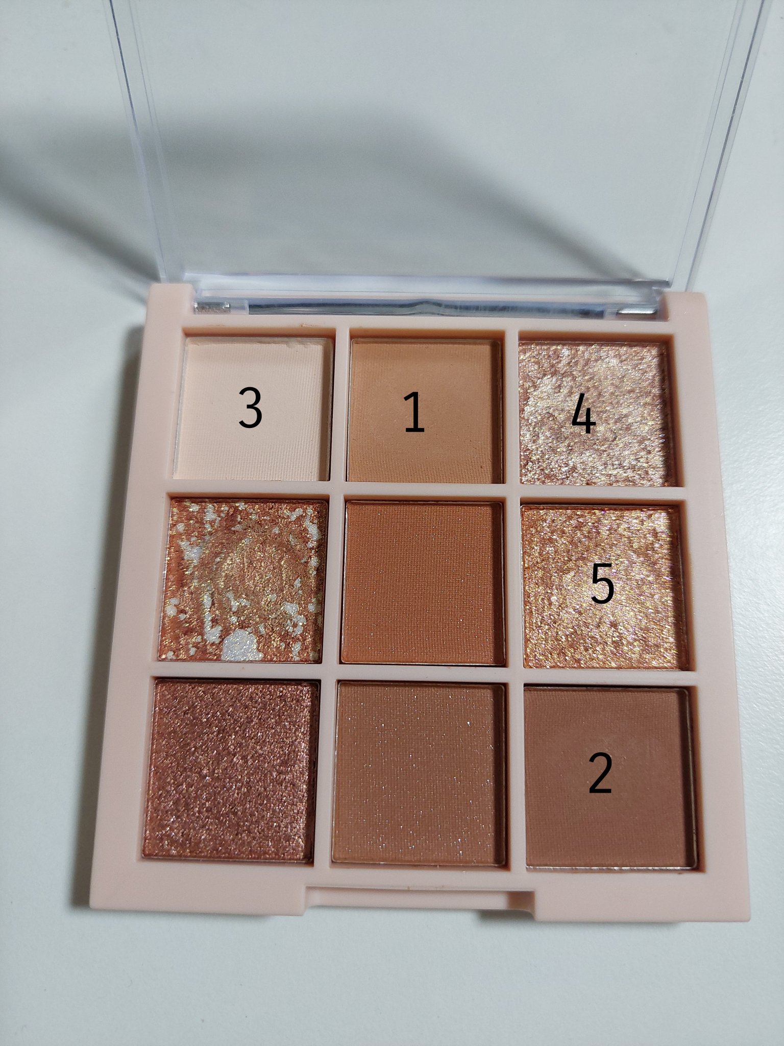 アイシャドウパレット/Kirei&co./アイシャドウパレットを使ったクチコミ（3枚目）