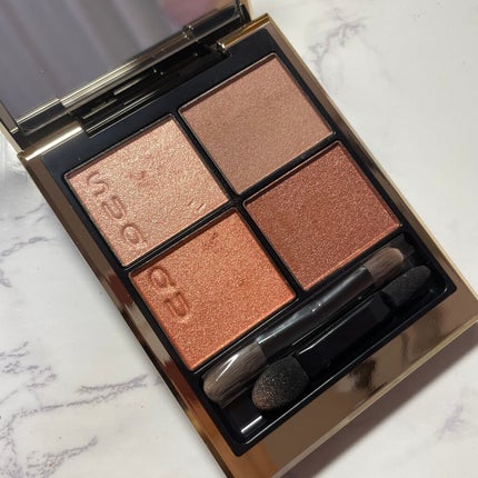 シグニチャー カラー アイズ/SUQQU/アイシャドウパレットを使ったクチコミ(2枚目)