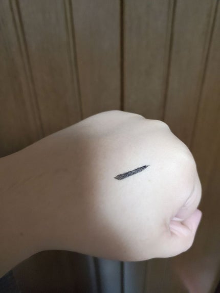 ウォータープルーフ リキッドアイライナー/CAROME./リキッドアイライナーを使ったクチコミ(2枚目)