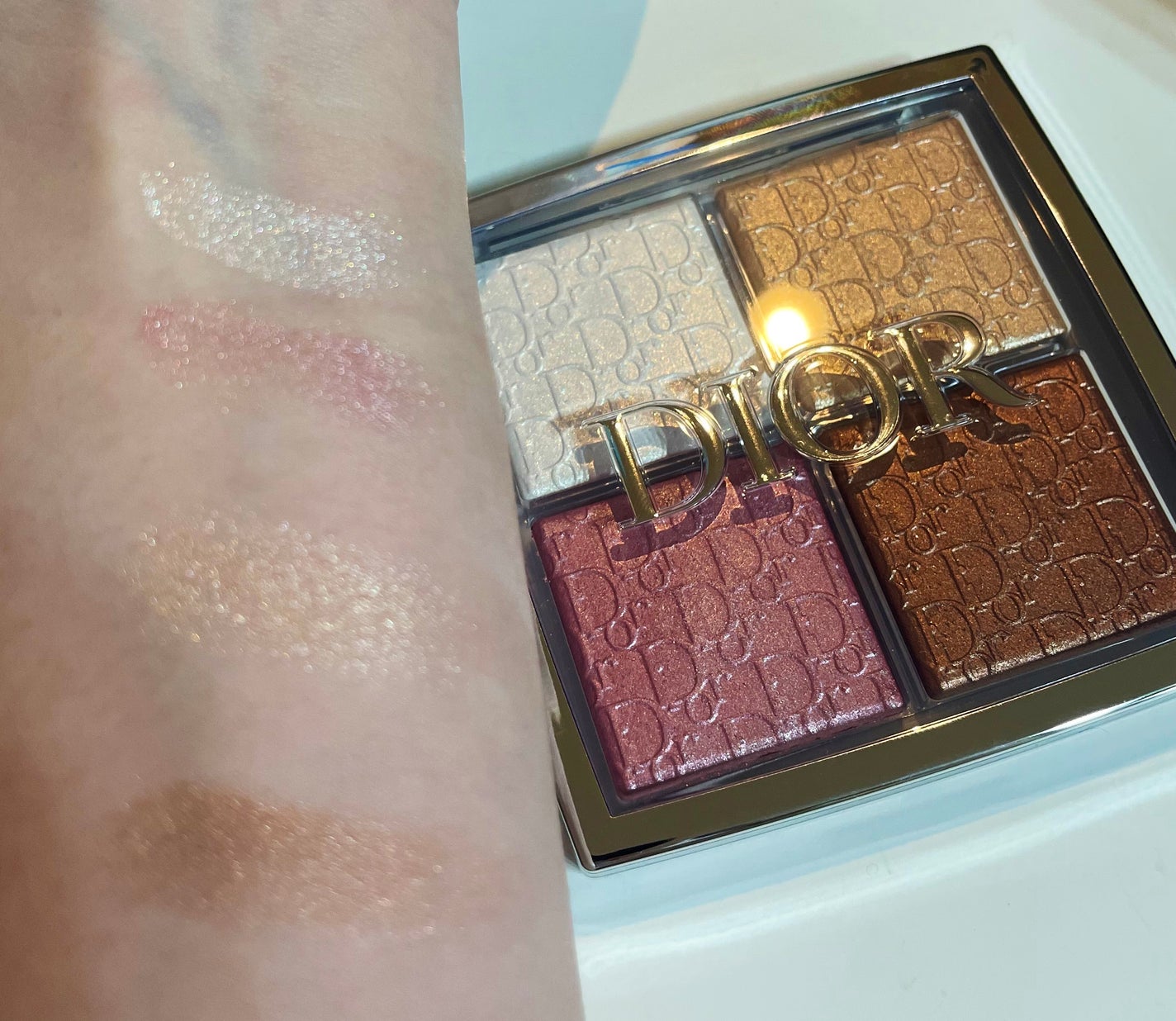 ディオール バックステージ フェイス グロウ パレット/Dior/ハイライトを使ったクチコミ(1枚目)