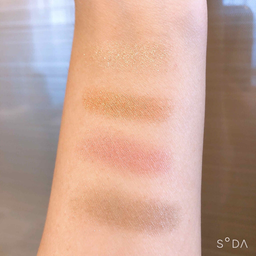 デザイニング カラー アイズ/SUQQU/アイシャドウパレットを使ったクチコミ(3枚目)