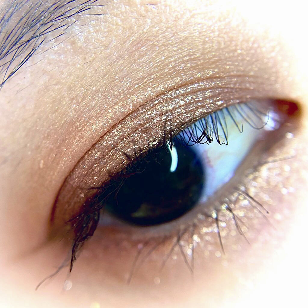 シャドーカスタマイズ/MAJOLICA MAJORCA/単色アイシャドウを使ったクチコミ（2枚目）