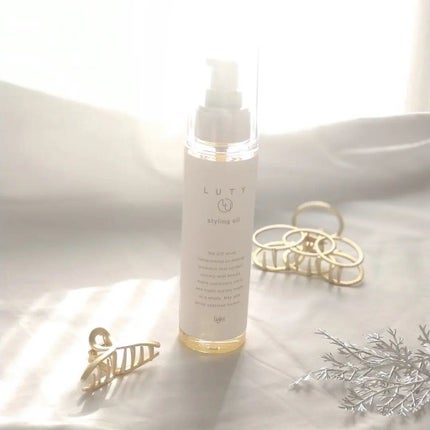 ルーティー スタイリングオイル リッチ/LUTY/ヘアオイルを使ったクチコミ(2枚目)